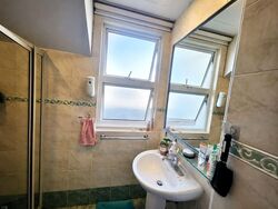 Changi South Avenue 1 (D16), Terrace #563508241